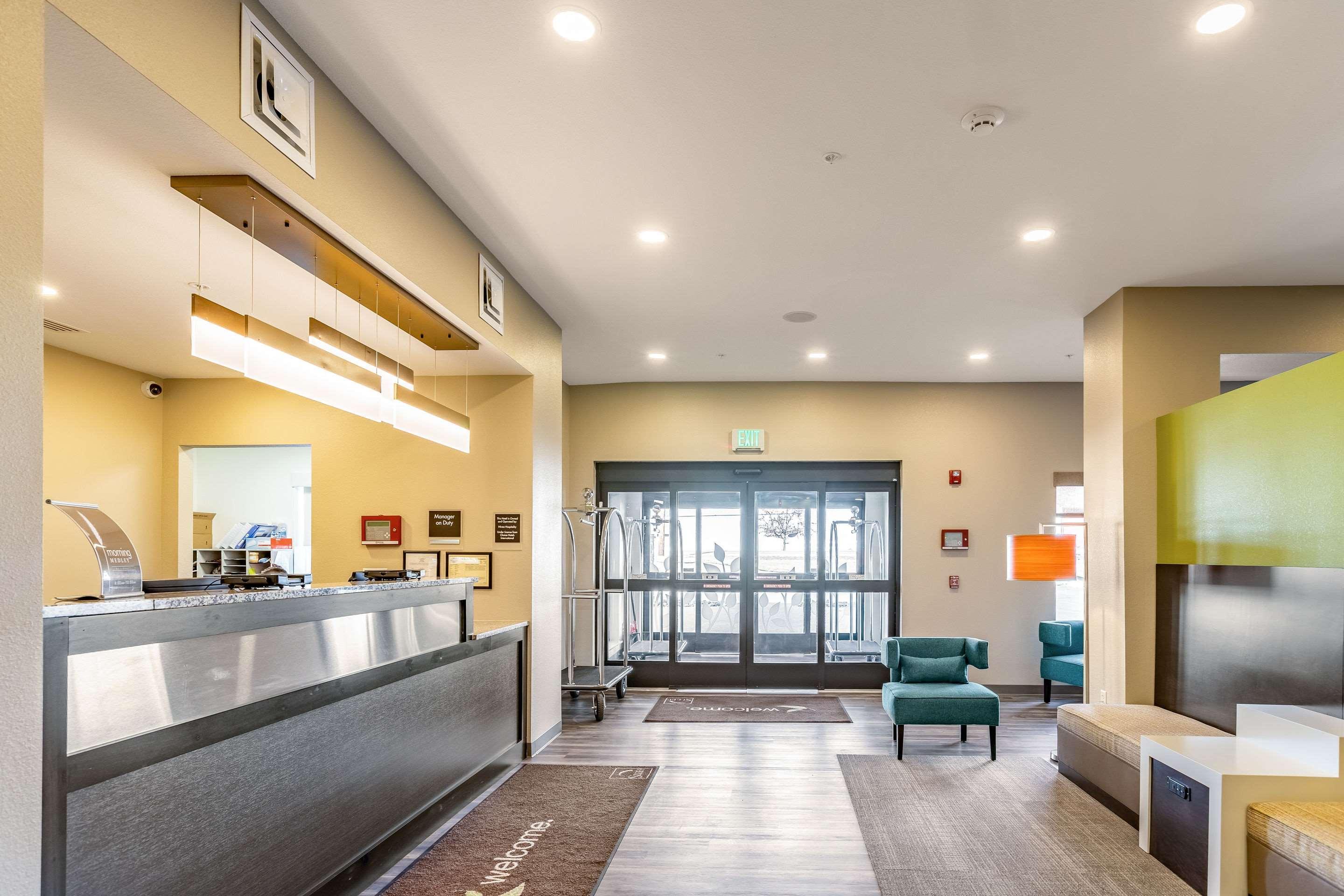 Sleep & Mt Hope Near Auction & Event Center Hotel Millersburg